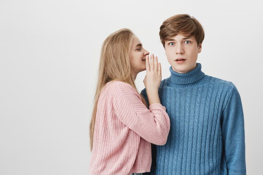 Яке питання поставити хлопцю, щоб він замислився